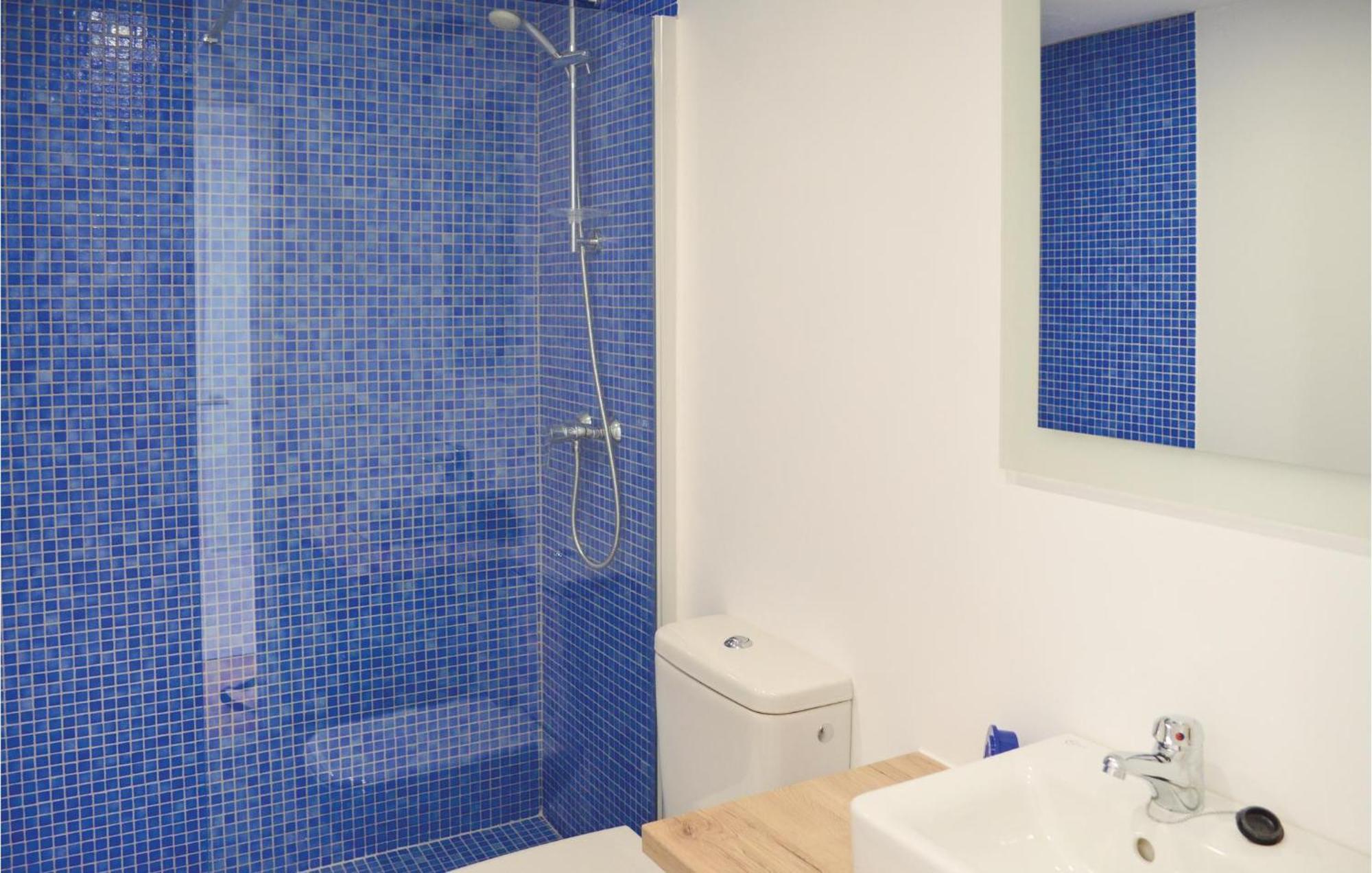 Appartement 3 Bedroom Beautiful In *